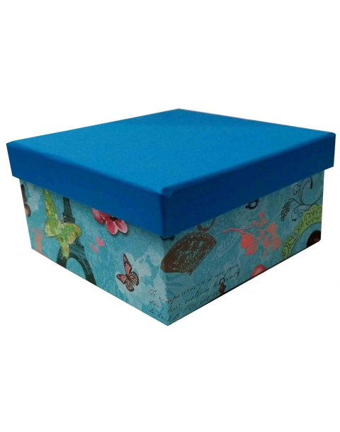 CAJA DE CARTON CUADRADA DECORADA CON PAJAROS Y MARIPOSAS. CON TAPA AZUL. MEDIDAS 18X18X9CM.