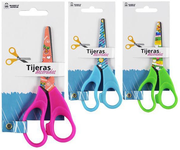TIJERA INFANTIL DECORADA DE 13,5CM X 6CM DE MARKET SUPREM A0053